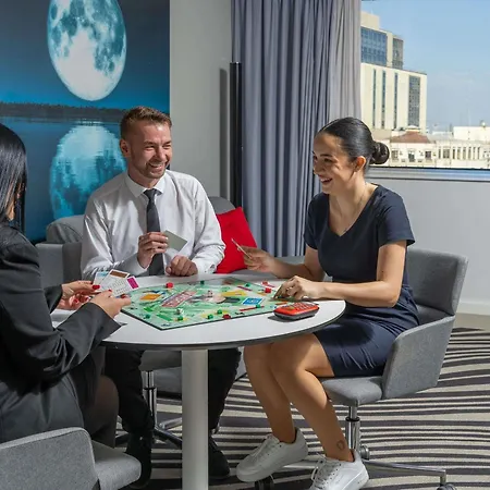 Novotel Centre Hotel 4*