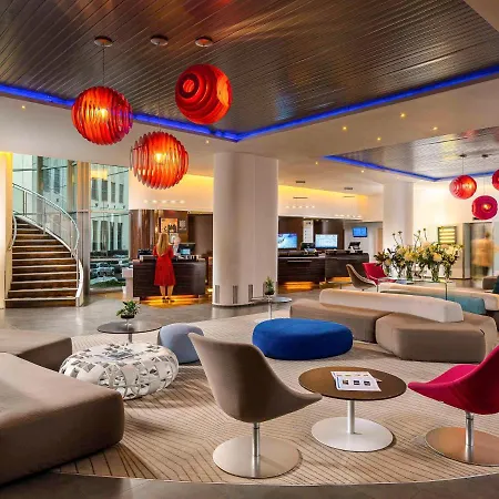 Novotel Centre