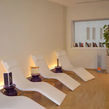 Novotel Centre Hotell 4*