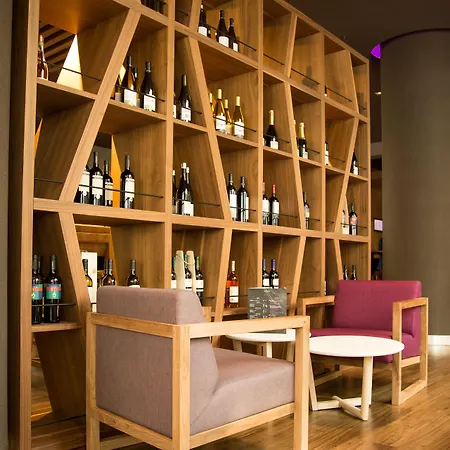 Novotel Centre 4* Boekarest