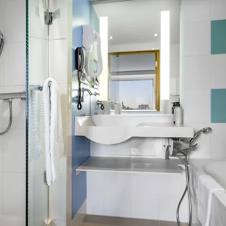 Hotel Novotel Centre 4*