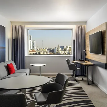 Hotel Novotel Centre 4*