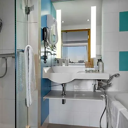 Hotell Novotel Centre 4*