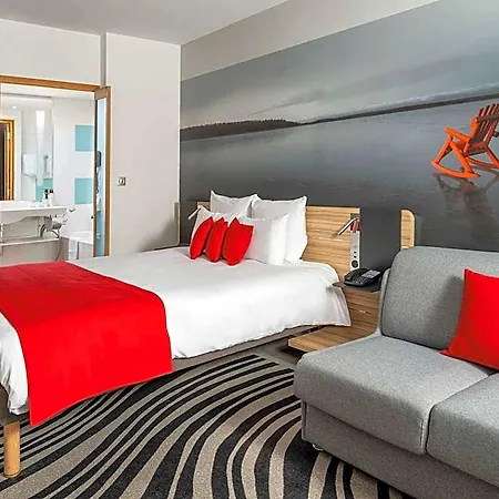 Hotell Novotel Centre 4*