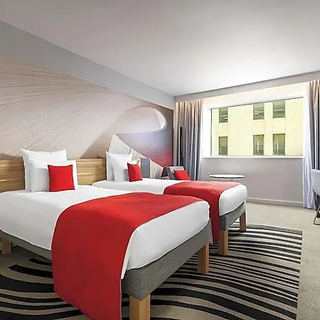 Novotel Centre Hotell 4*