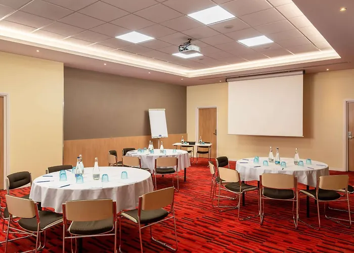 Novotel Centre Hotel