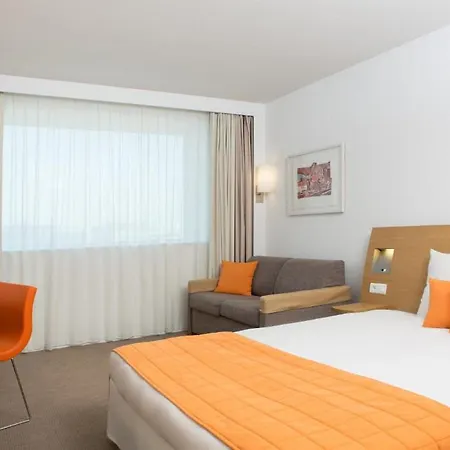 Novotel Centre