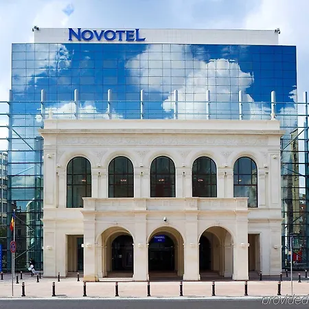 Hotel Novotel Centre 4*