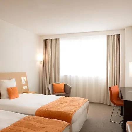 노보텔 시티 센터 부쿠레슈티