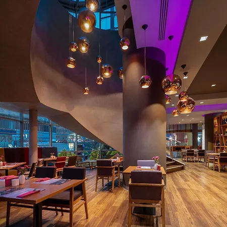 Novotel Centre