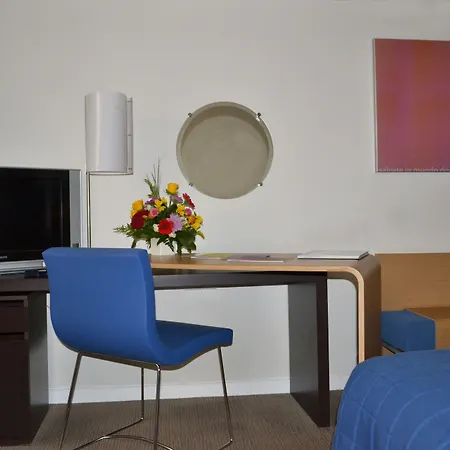 노보텔 시티 센터 부쿠레슈티