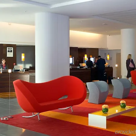 노보텔 시티 센터 4* 부쿠레슈티