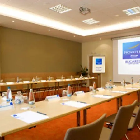 호텔 노보텔 시티 센터 부쿠레슈티