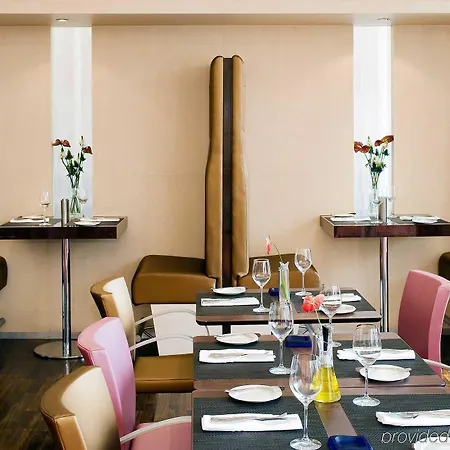 노보텔 시티 센터 부쿠레슈티