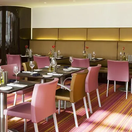 노보텔 시티 센터 4*