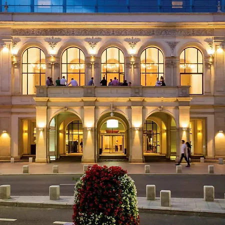 노보텔 시티 센터 4*