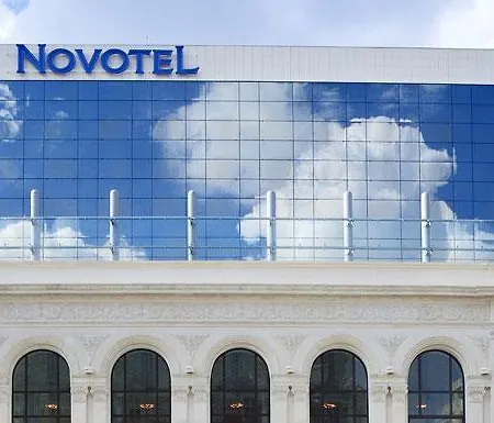 노보텔 시티 센터 4* 부쿠레슈티