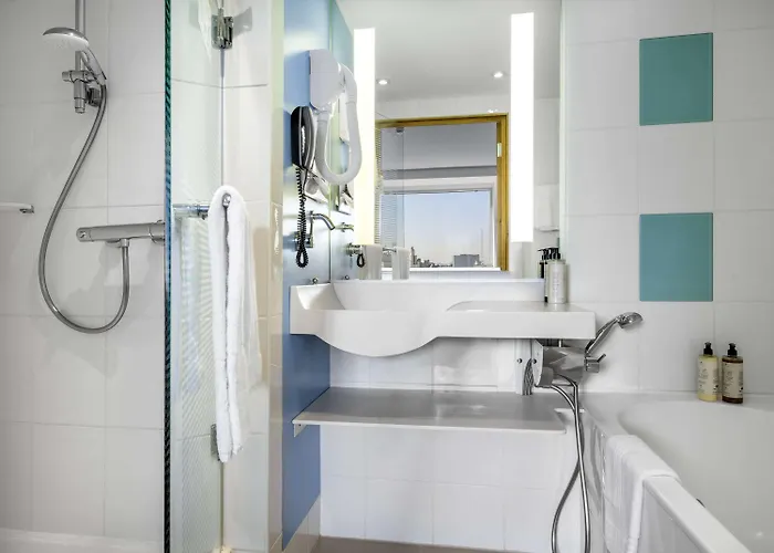 Hotel Novotel Centre 4*